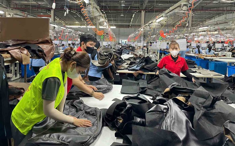 Tuyển Công Nhân Mãi Không Đủ Tại Hà Nam – Doanh Nghiệp Nên Làm Gì?